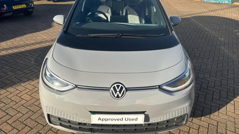 Volkswagen ID.3 150kW Family Pro Performance 58kWh 5dr Auto Electric Hatchback
